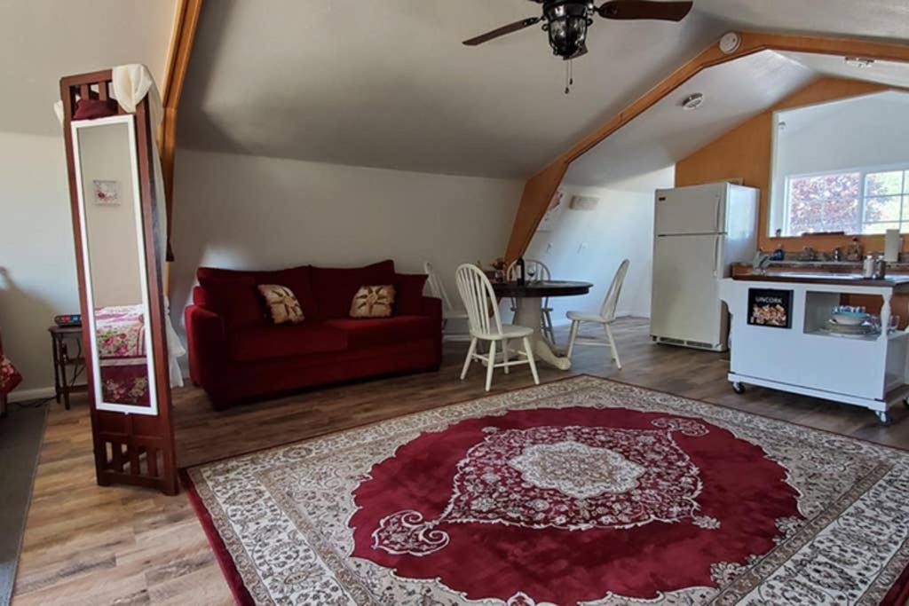 A Cozy Loft In Templeton Villa Екстериор снимка