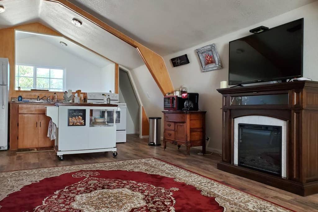 A Cozy Loft In Templeton Villa Екстериор снимка